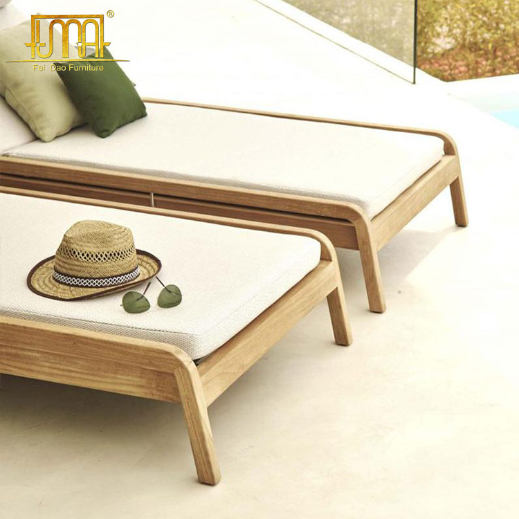 Outdoor Aluminum Folding Swimming Pool Teak Wood Chaise Lounge