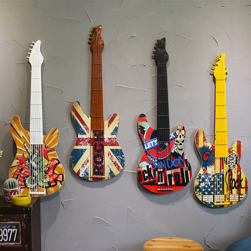 Retro Wrought Iron Guitar Decoration Wall Hanging Musical Instrument Model Pendant Wall Decoration For Bar Restaurant