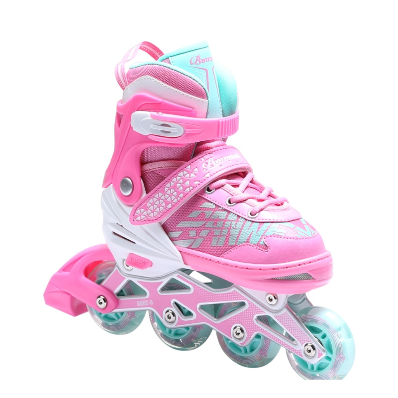 new hot selling  pu light wheels inline skate for kid teenager and adult with helmet and protector