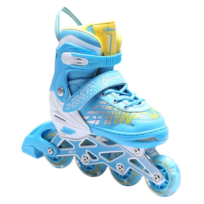 new hot selling  pu light wheels inline skate for kid teenager and adult with helmet and protector