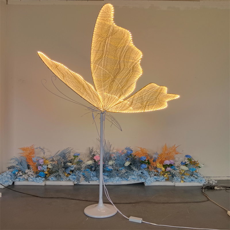 Super popular large butterfly floor lamp, wedding decoration, party atmosphere prop