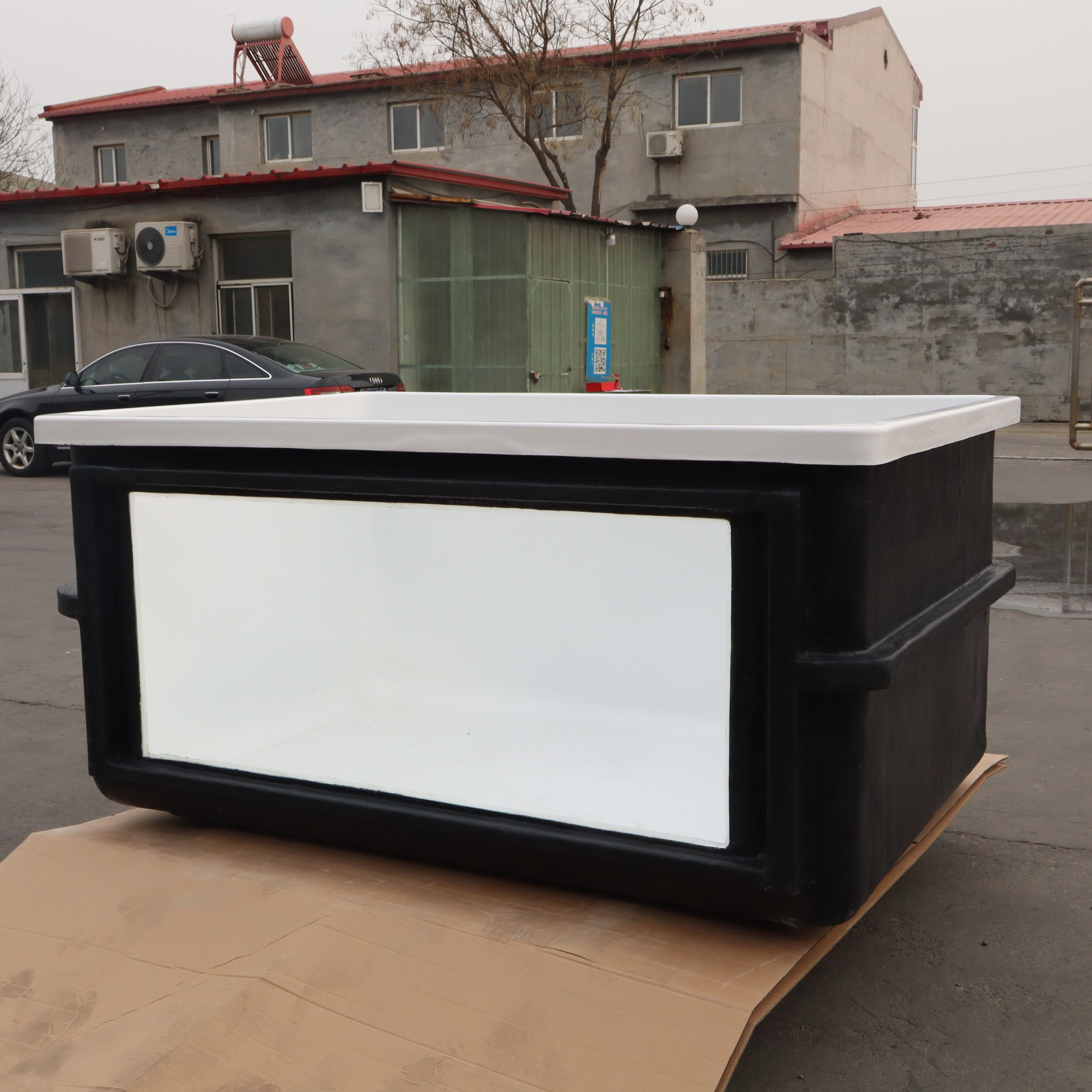 custom size cheap large commercial rectangle outdoor fiberglass aquaculture aquariums fish pond tank with window