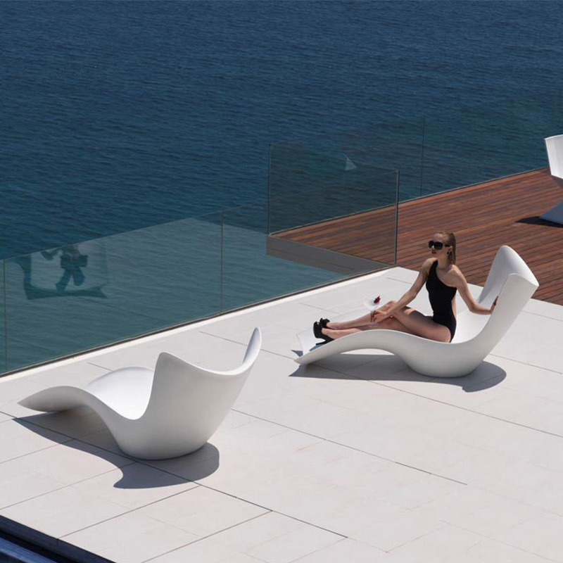 Couture Sky Pool Chairs Lounge Outdoor Furniture FRP Sun Lounger Bed Patio Sun Loungers For Beach Hotels Villa