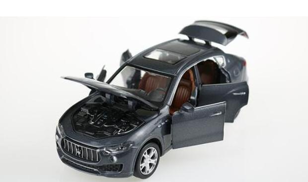 1:32 Maserati Levante kids educational toys die cast  car model pull back funtion with sound and light doors openable