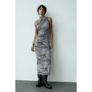 New innovation Vintage style pleated silk screen printed sleeveless midi dress.