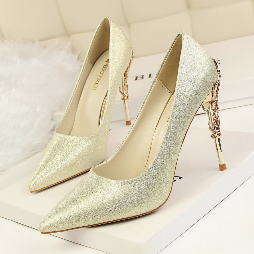 Chaussures Femme Autumn Hot Selling Silk Satin Wrap-toe Mujer Shoe Pointed Toes Slimming Metallic Heel Pumps Women Wedding Shoes