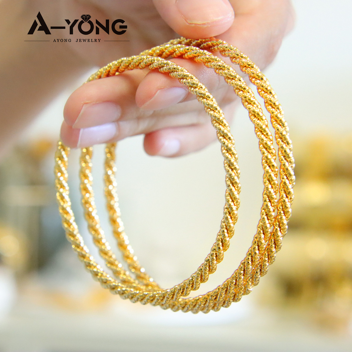 Saudi Arabia Style 18K Gold Plated Twist Bangles Set Custom Unique Design 3pcs Bangles For Women