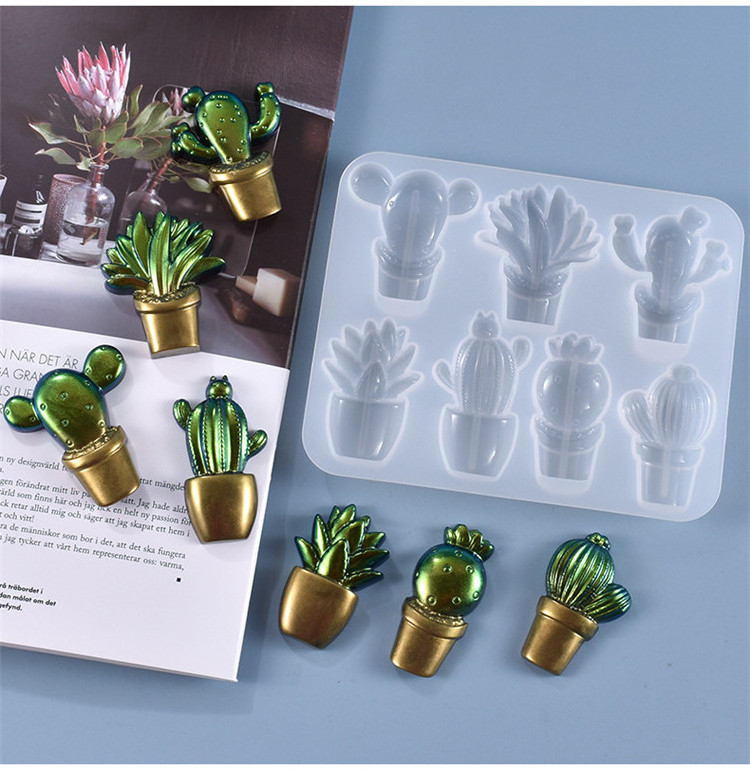 Y1826  DIY 7 PCS Mini Cactus Crystals Silicone Mold for Ornaments Decorating Crafting