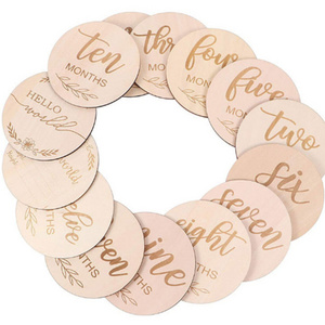 Y8003 Handcrafted Unisex Reversible Laser Engraved Baby Monthly Milestone Pearhead Wooden Circles Discs Cards