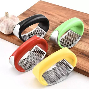 Y6018  kitchen knife tools stainless steel manual garlic slicer garlic press