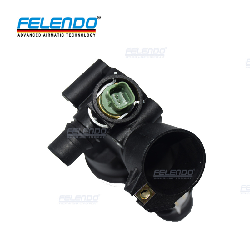 Thermostat Hosing LR001312 C2S44028 6G9Q8A586AA For Land Rover Freelander 2 For Range Rover Evoque  2.2  Diesel Thermostat