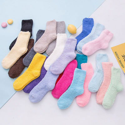 Amaon Hot Sale Winter Socks Solid Color Cozy Fuzzy Women Fluffy Coral Velvet Home Bed Floor Crew Ankle Socks