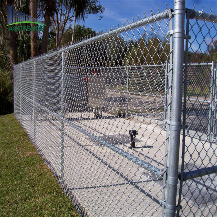 Chain link fence hot dip galvanized chain link wire mesh / galvanized chain link fence with Cyclonic line