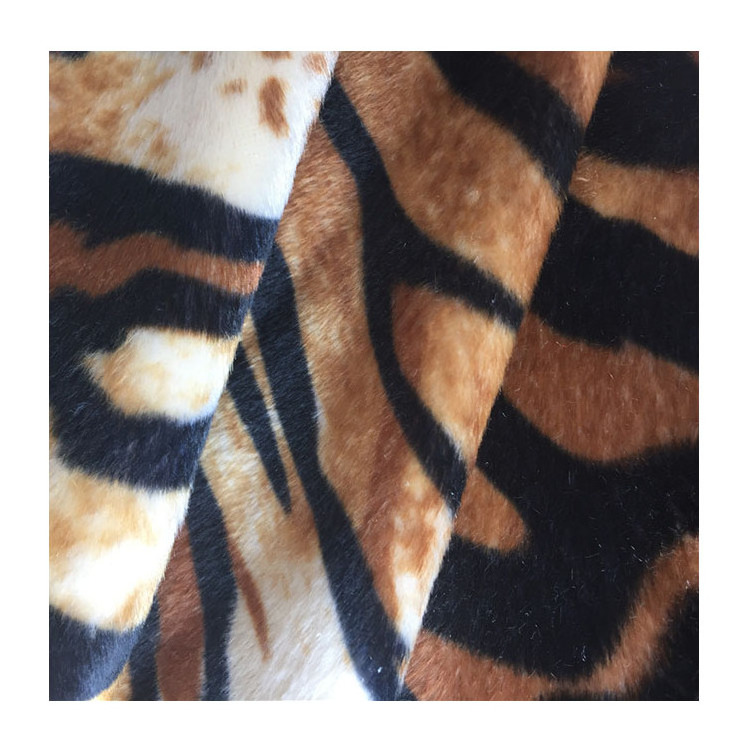 Polyester Tiger Pattern Printed Soft Short Pile Velboa Fabric Plush Velvet Fabric For Upholstery