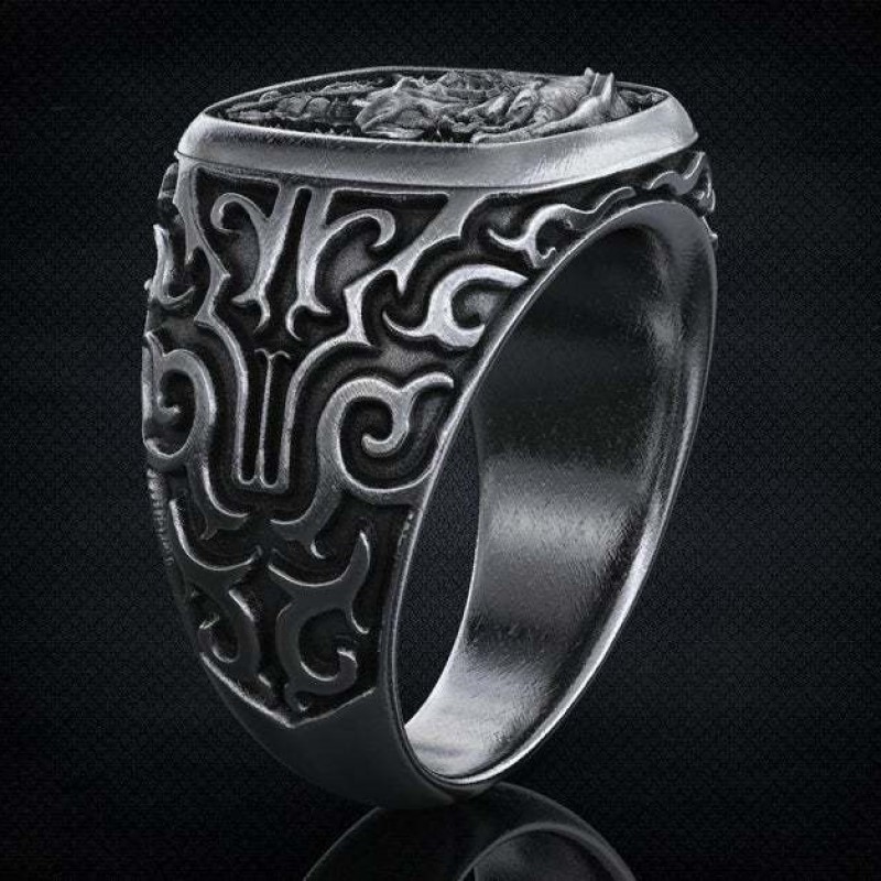 Hot Punk Cool Male Finger Ring Silver Metal Vintage Knight Rings Ancient Roman Soldier Malone Ring