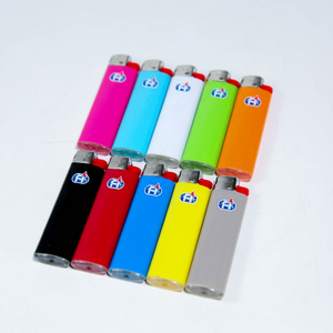 Fenghe Lighter Factory Customizes and Produces Various Models of Cigarette Lighters Made from Durable Plastic Flint Type