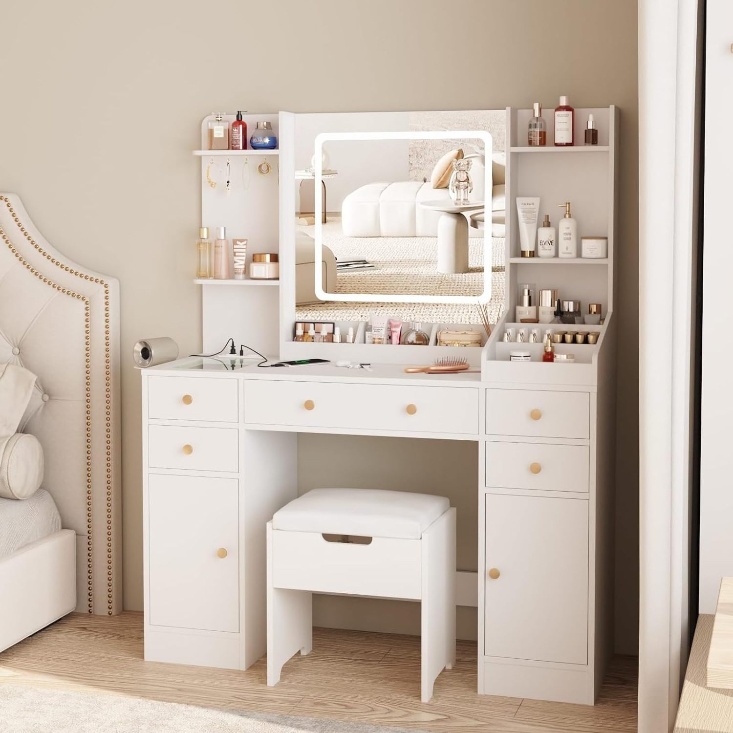 Modern Design Vanity Desk with Lights Makeup Table with Charging Station Big Vanity Set with Drawers & Storage Space for Bedroom