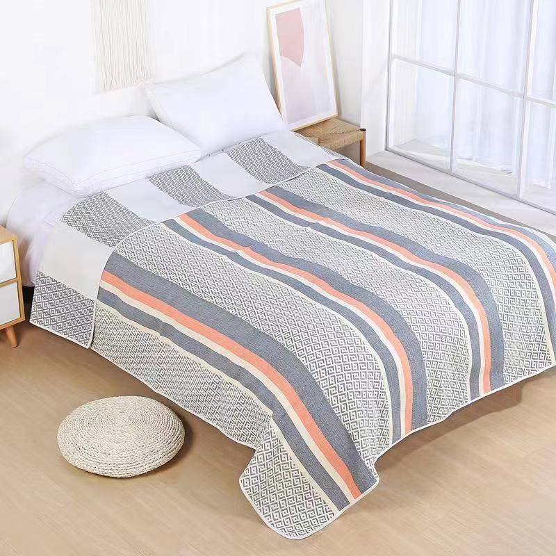 Factory Wholesale Soft Summer Cool Mat Jacquard Adult Muslin Swaddles Blanket Cotton Quilt King Size Cotton Gauze Adult Blanket