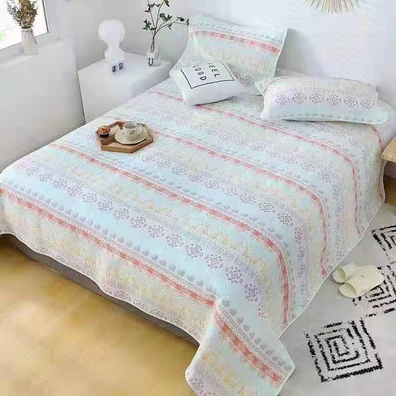 Factory Wholesale Soft Summer Cool Mat Jacquard Adult Muslin Swaddles Blanket Cotton Quilt King Size Cotton Gauze Adult Blanket