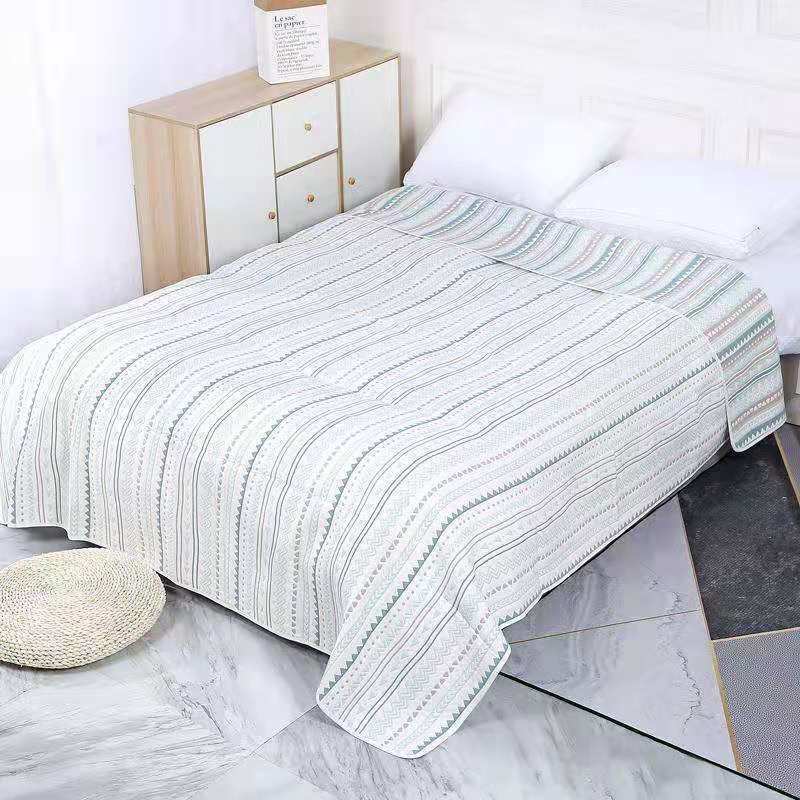 Factory Wholesale Soft Summer Cool Mat Jacquard Adult Muslin Swaddles Blanket Cotton Quilt King Size Cotton Gauze Adult Blanket