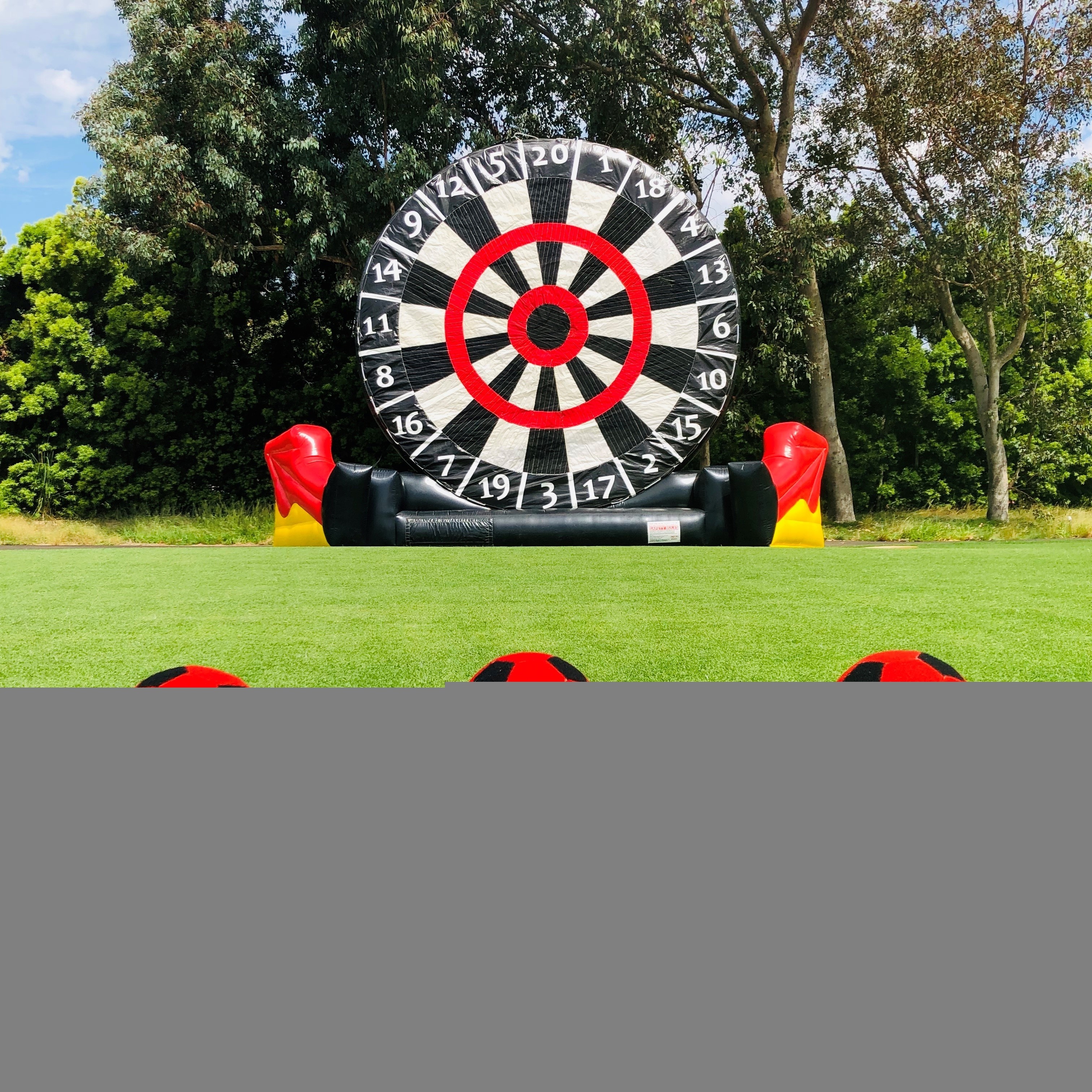 2024 New Advertising Inflatables Large Inflatable Football Dart Inflatable Soccer Darts Game for Kids Adult Football board darts