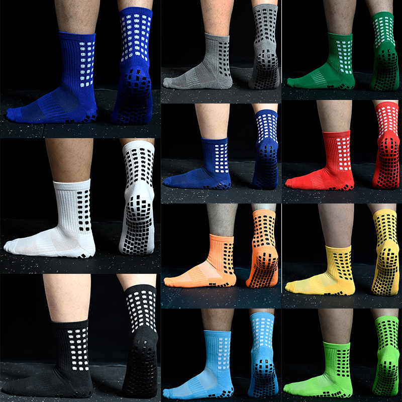 Wholesale Sock Non Slip Anti Slip Football Training Sports Athletic Socks Grip Socks For Men