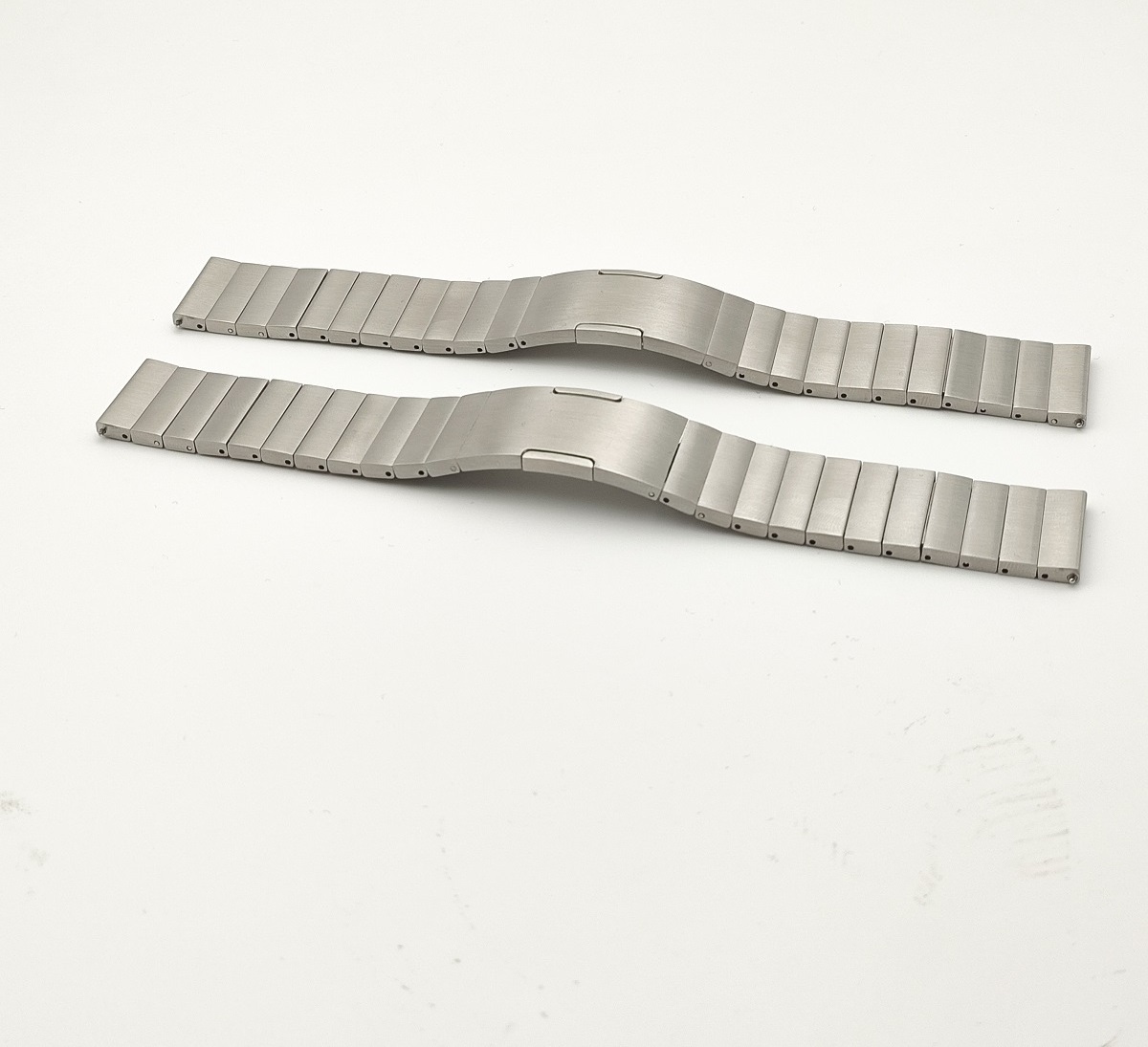 Factory Custom Logo  High Quality Stainless Steel Metal 20mm 22mm flat end watch band Bracelet