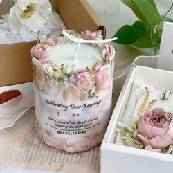 Romantic Handmade Dried flower pillar Scented candles Rose Soy Wax Wedding Gifts Home Decor