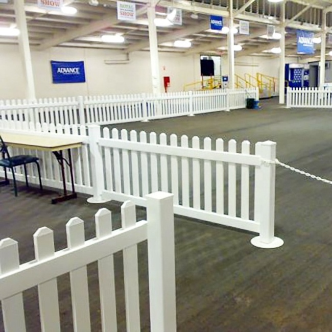 Fentech high quality white indoor Plastic PVC Vinyl picket event temporary fence base