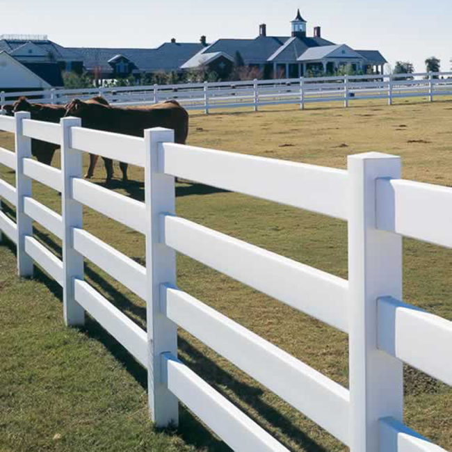 FENTECH Top Quality 4 Rails PVC Vinyl Horse Farm Fence