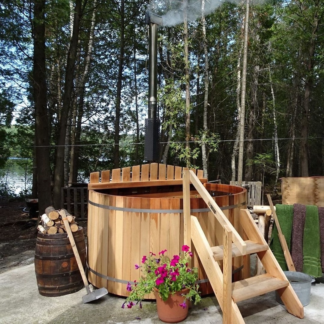 Portable Burning 2-4 Person Spa Tubs sauna Sauna rooms Wood Fired Barrel Hot Tub Wood Fired