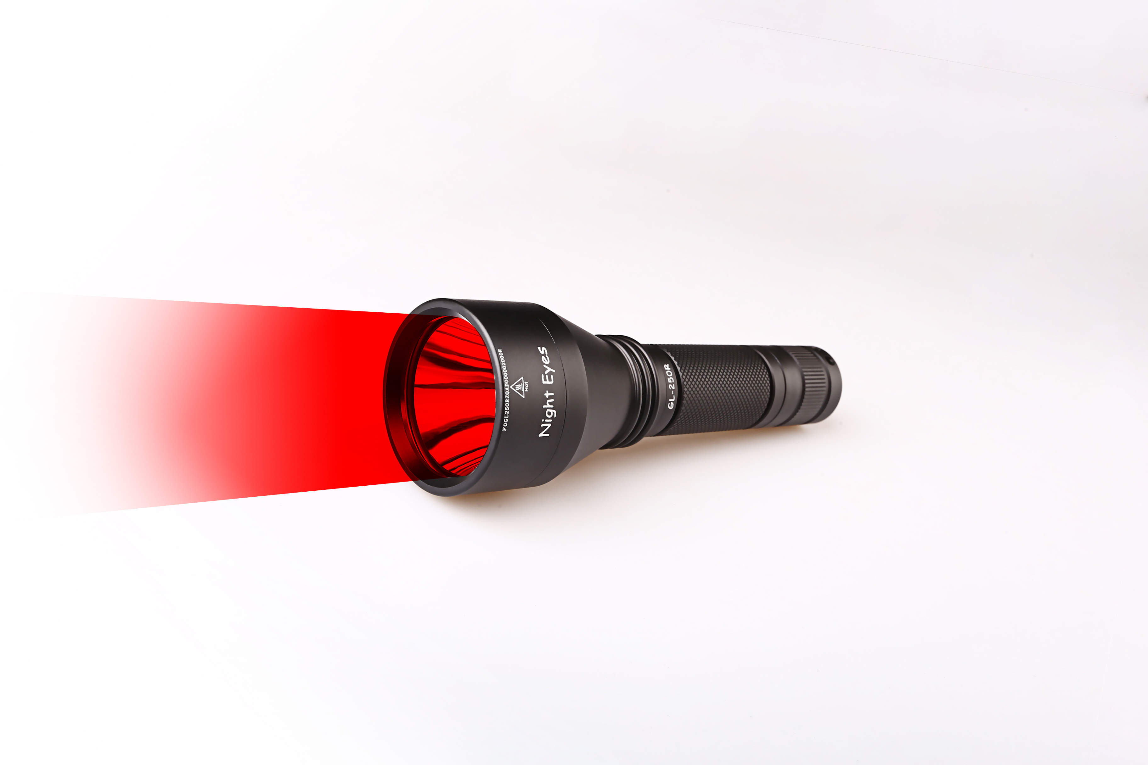 Ferei Red/Green/White LED Hunting Flashlight GL-250 Wavelength  620nm-630nm 520nm-535nm Power 5Watt rechargaeble