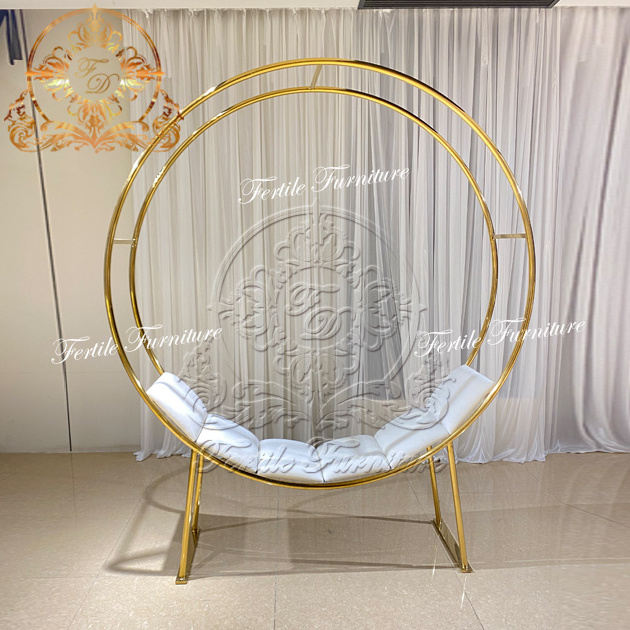 Wedding Planner Circle Shape Lover Seat Gold Frame Couple Wedding Sofa