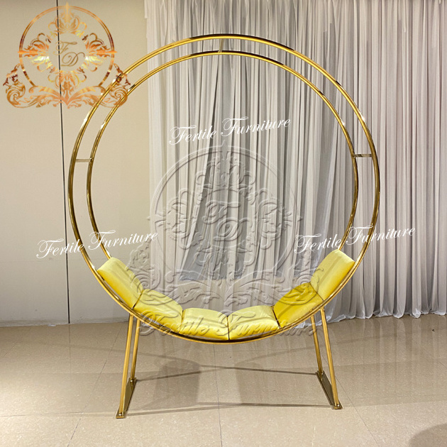 Wedding Planner Circle Shape Lover Seat Gold Frame Couple Wedding Sofa