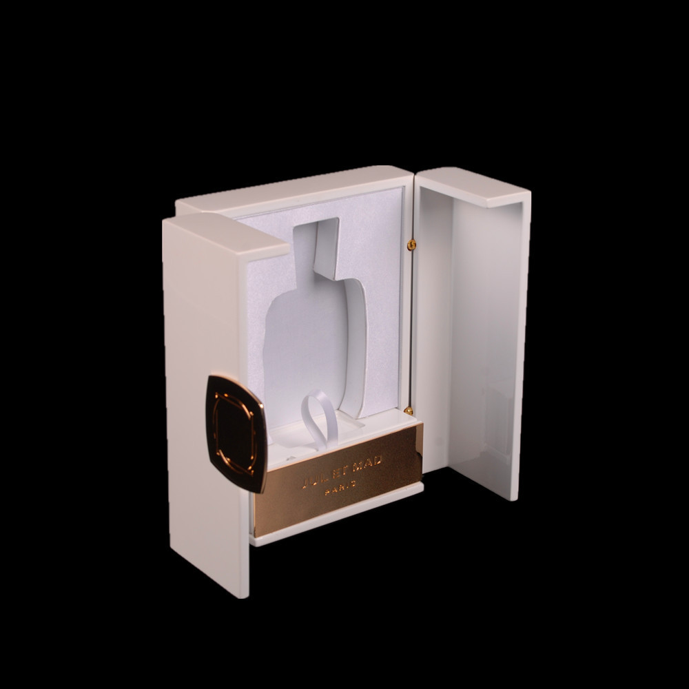 Luxury design white piano lacquer Dubai perfume  packaging  wooden double door perfume gift Display box