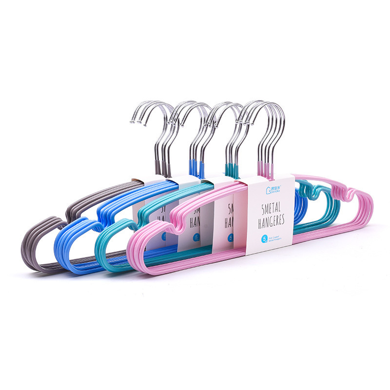 Wholesale Colorful Pp Plastic Towel Coat Hanger Storage Rack Clothes Holders Plastic Wide Shoulder Non-slip Clothes Hanger