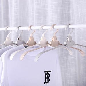 Travel Folding Hanger Multi-functional Storage Hanger Wide Shoulder No Trace Non-slip Portable Folding Hangers