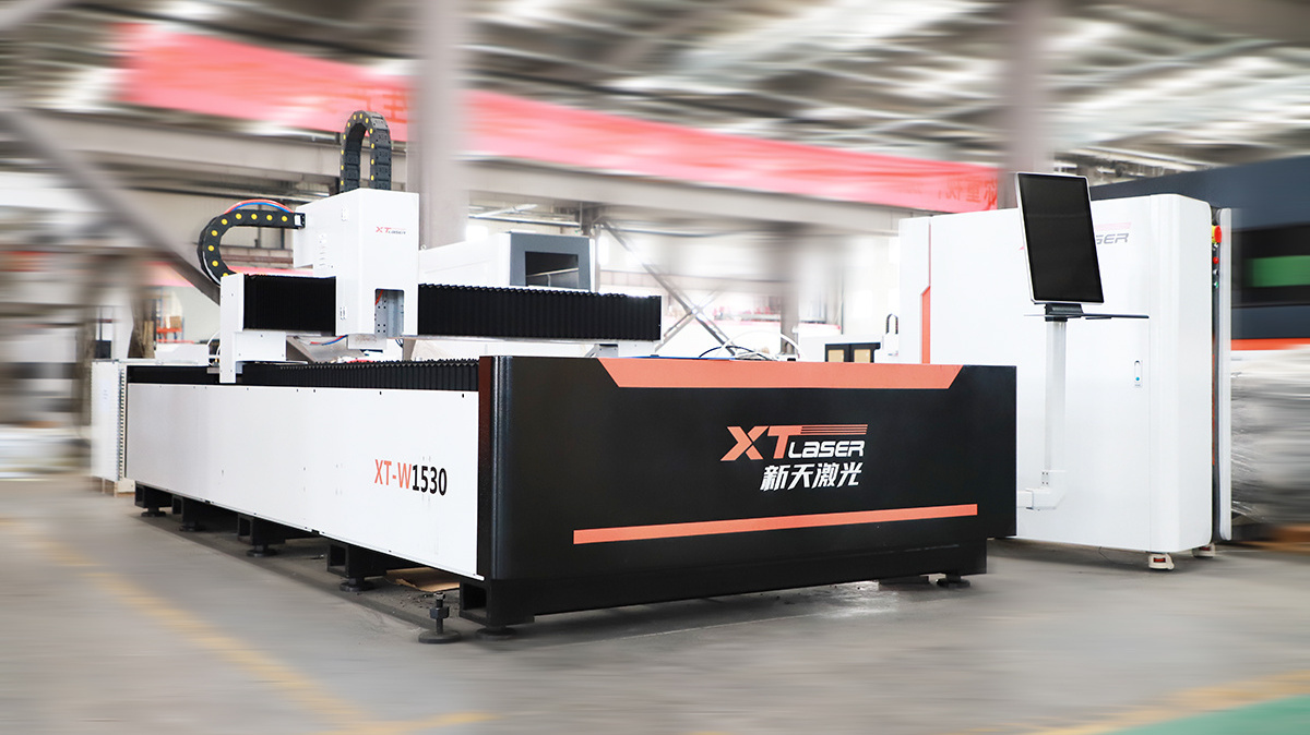 2000w 3kw fiber optic equipment cnc laser cutter carbon metal fiber laser cutting machine for stainless steel sheet