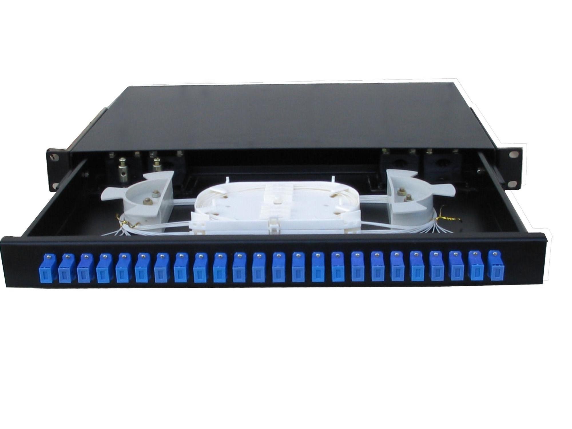 Slide type FTTH Terminal box cold rolled steel material full loaded with cable tray and adapter SC LC