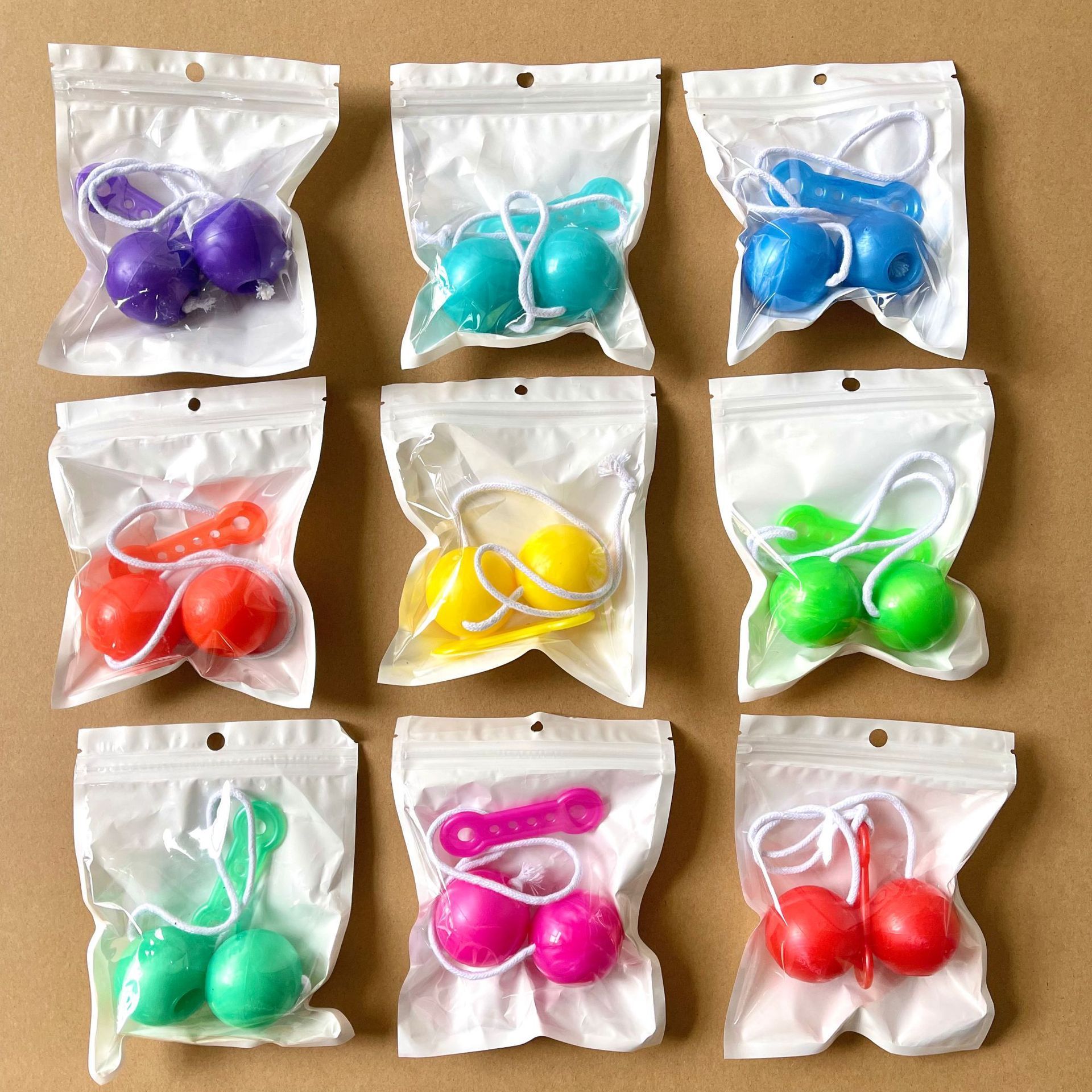 S084 Hot sell pro-clackers ball Promotional Plastic Sound Noise Maker Clacker Toy Mini Click Clack Ball