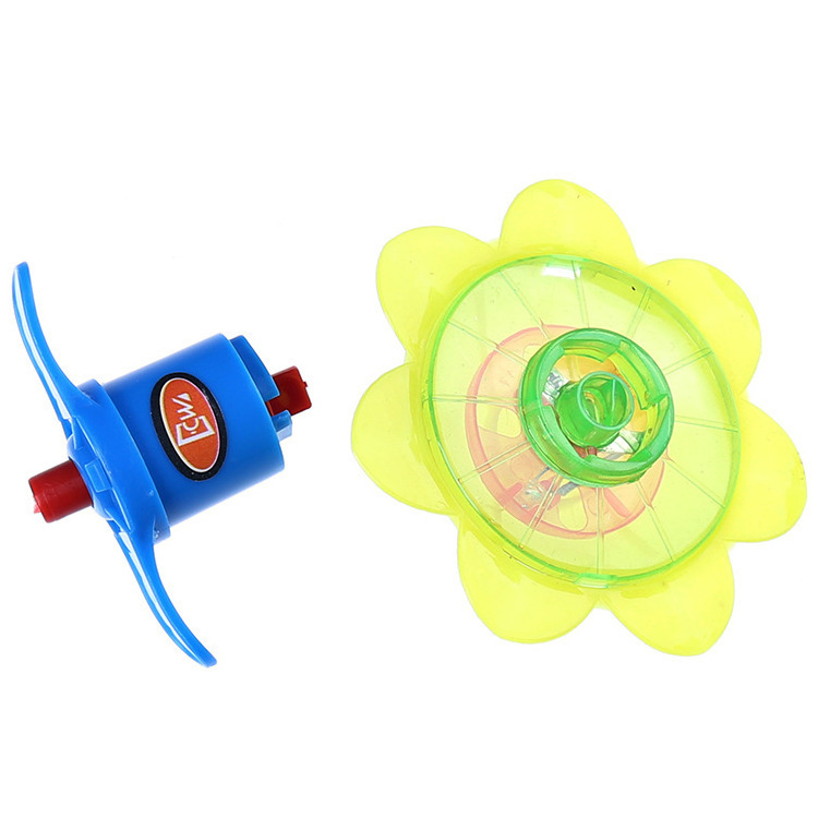 HLC578 Kid Electric Light Gyroscope Toy Flashing Spinning Tops Spinner Toys Plastic Catapult Launcher Flying Spinning Toys