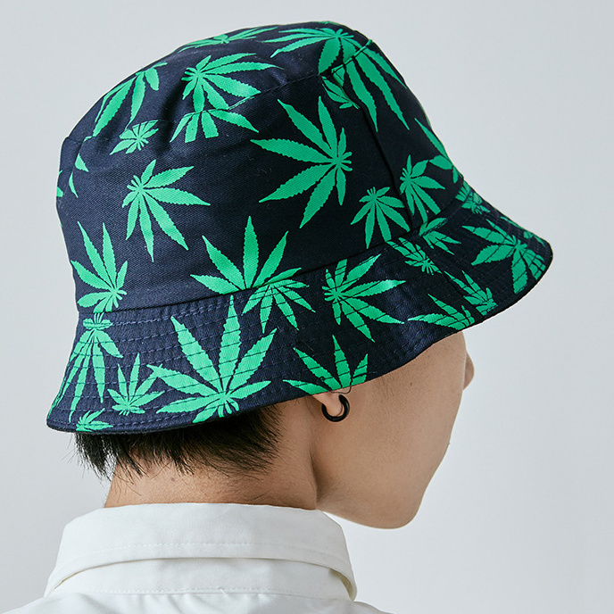 New Designer Fashion Unisex Maple Leaf Printed Reversible Fisherman Caps Logo Custom Printed Bucket Hats Wholesale