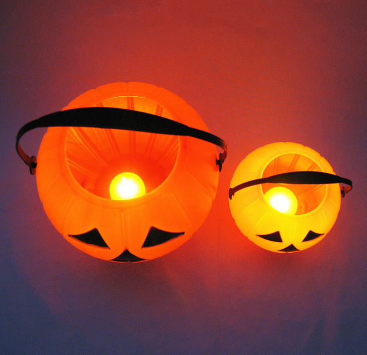 Halloween pumpkin luminous lights plastic hand-held candy jar buckets children's toys