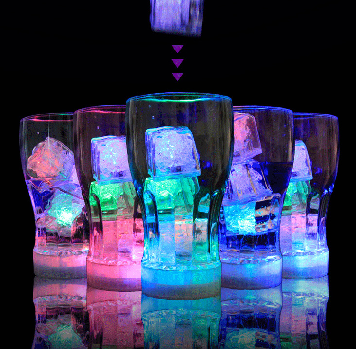 7 Color LED Ice Cubes Flash Auto Changing Colorful Crystal Cube Water-Activated Light-up For Bar Party Favor