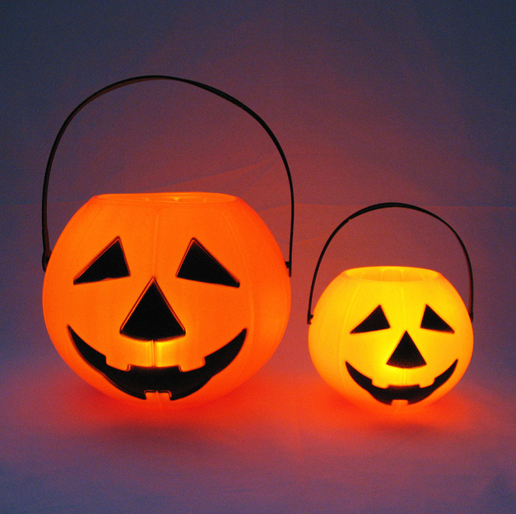 Halloween pumpkin luminous lights plastic hand-held candy jar buckets children's toys