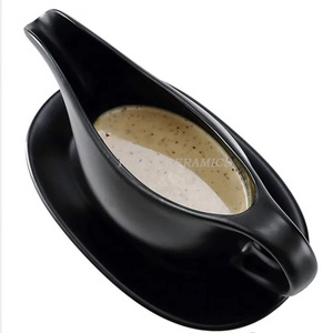 Serving Dish Dispenser For Sauces Dressing and creamer With Saucer For Thanksgiving 11 Oz Ceramic black gravy boat With Tray