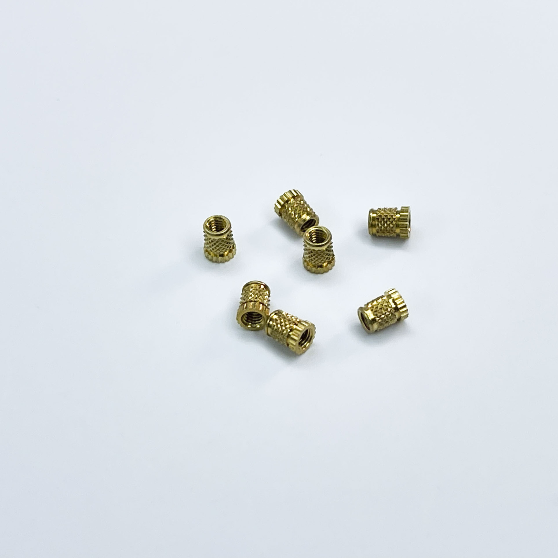 Vietnam Factory Customized Press Knurled Ultrasonic  Brass Threaded Insert Nut for Plastic