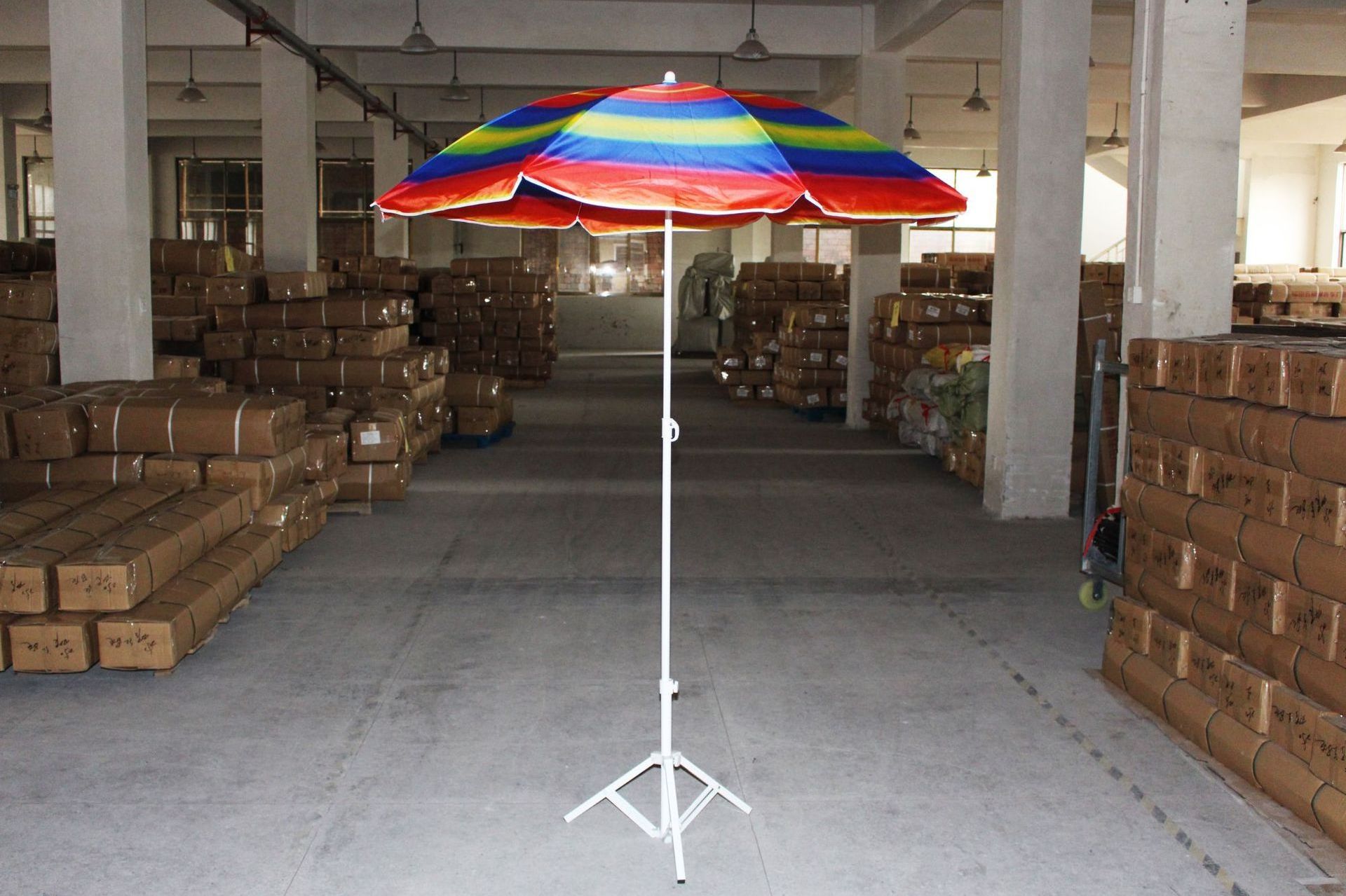 Cheap beach factory price outdoor beach parasol umbrella