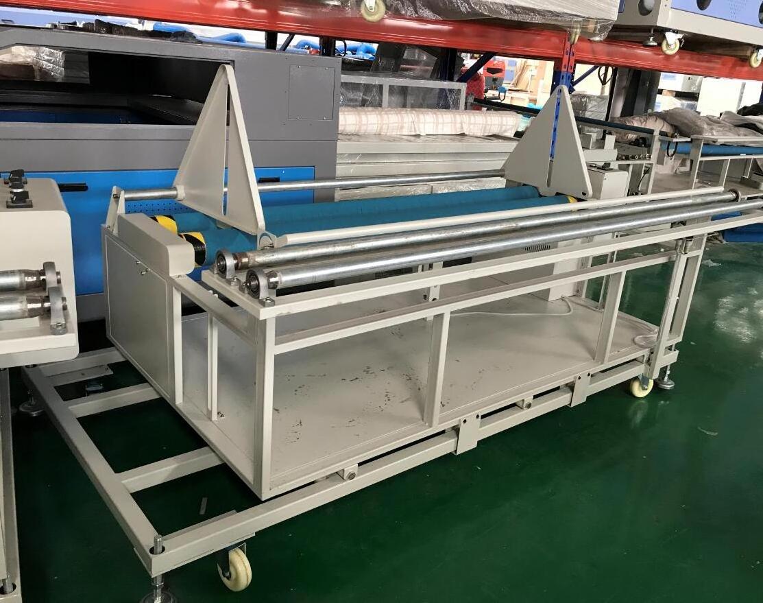 Large size Roll Fabric Textile 150W 130W auto feeding leather fabric cloth co2 laser cutting cutter machine price for fabric