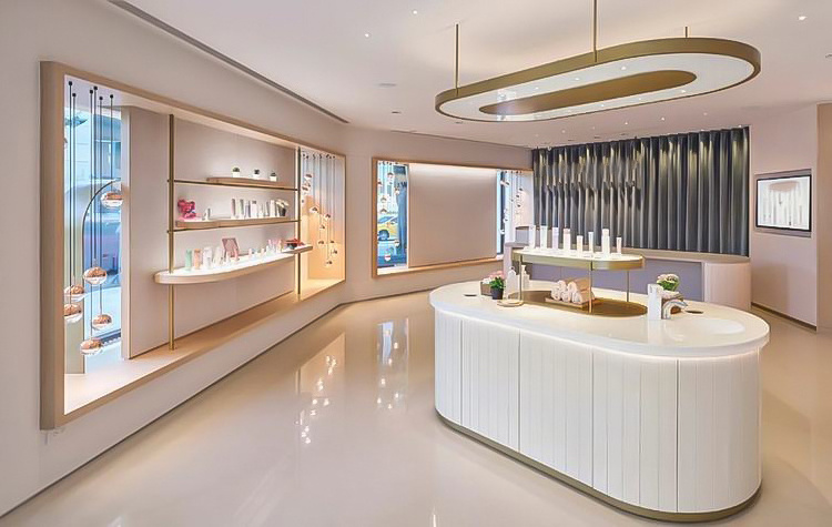 Retail Modern Cosmetic Shop Display Counter Shelves Furniture Equipment Customized Shop Interior Design